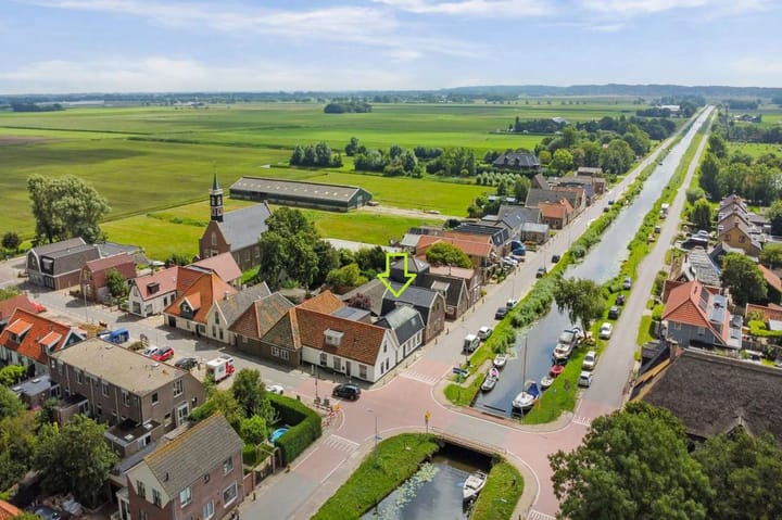 Grote Sloot 74 in Burgerbrug