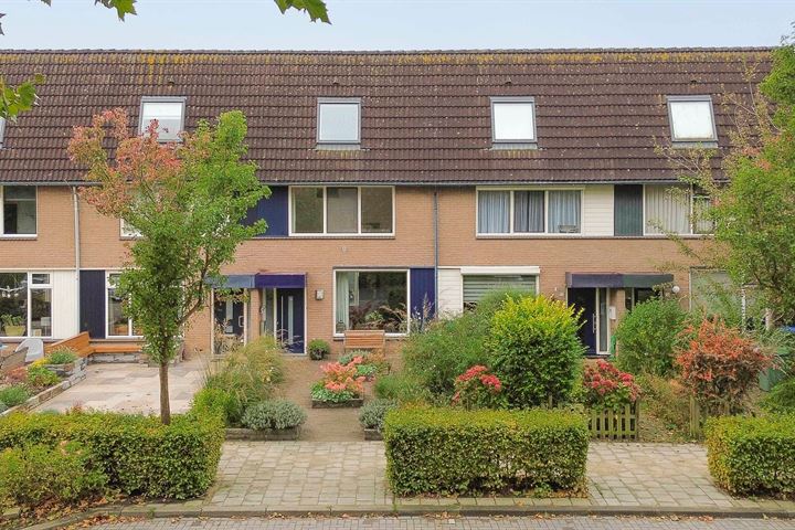 Grote Waard 54 in Zevenbergen