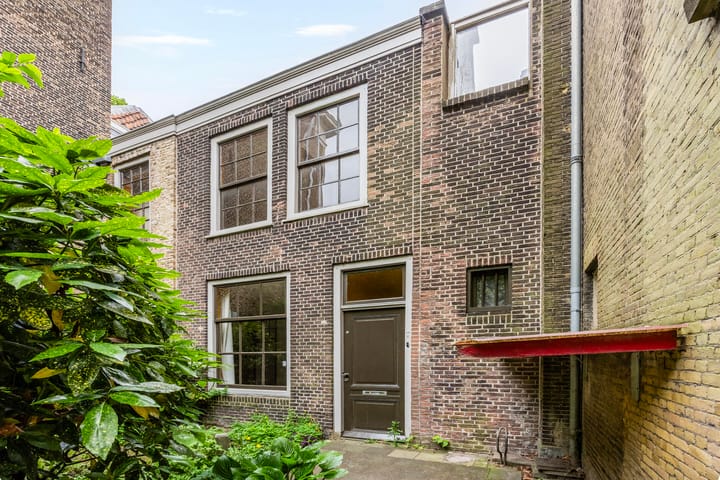 Grotekerksplein 2 in Dordrecht