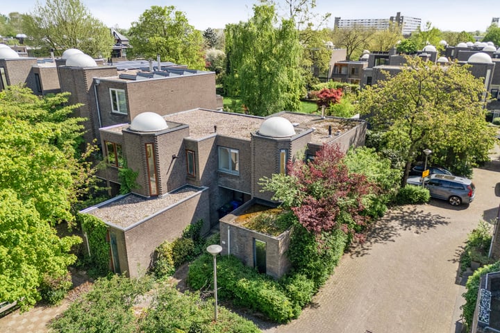 Grotekreek 27 in Zwolle