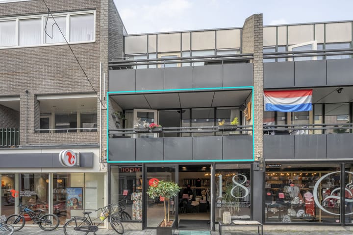 Grotestraat 16 in Raalte foto