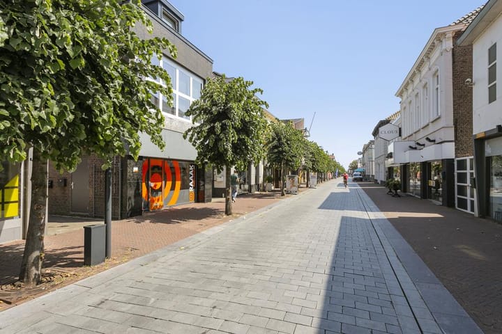 Grotestraat 203b in Waalwijk