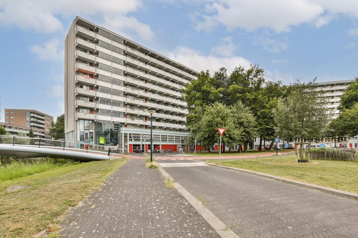Grubbehoeve 329 in Amsterdam