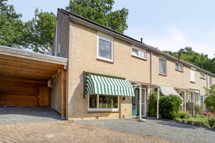 Guido Gezellehof 7 in Goor