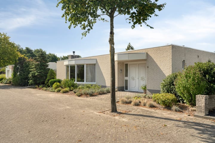 Gulbergsven 8 in Eindhoven foto