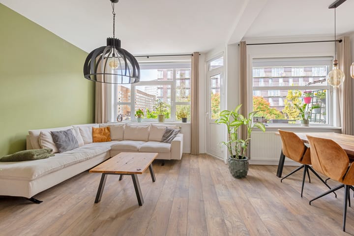 Gulden Winckelplantsoen 6-1 dans Amsterdam photo