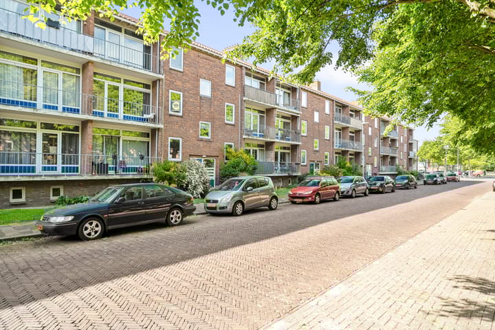 H.A. Lorentzstraat 44 in Den Helder