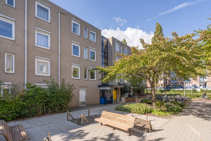 H.J.M. Walenkampstraat 79 in Amsterdam