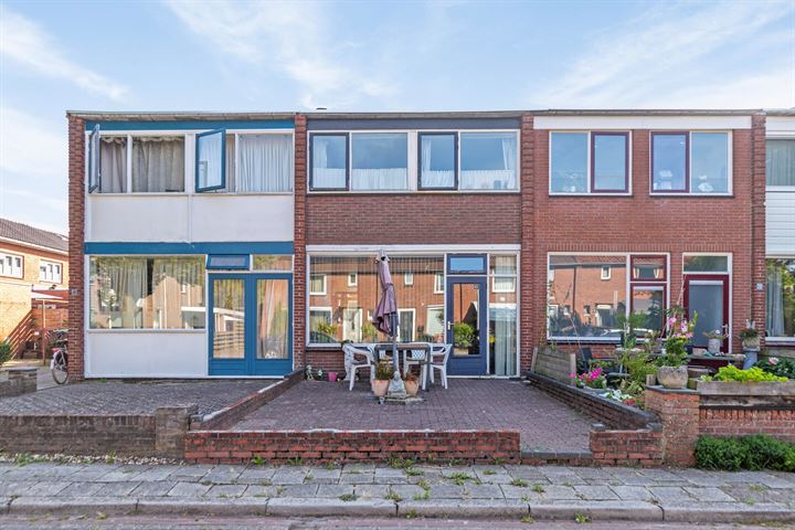 H.J. Topstraat 43 in Veendam