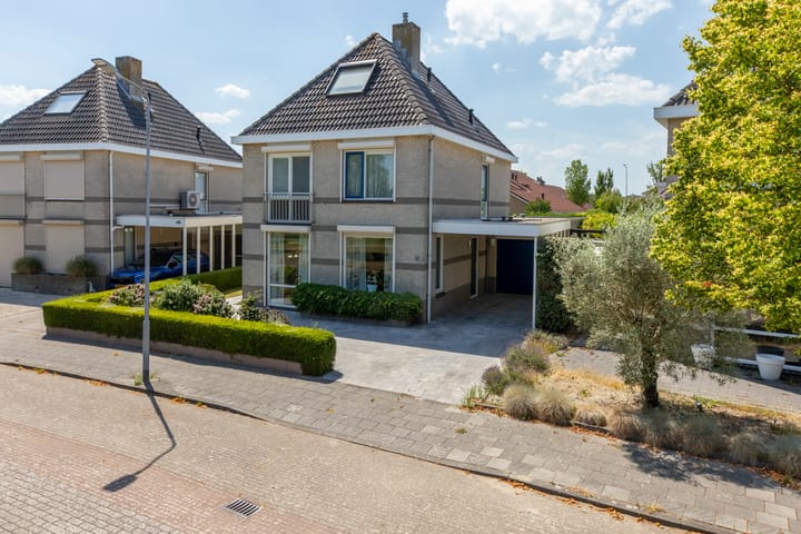 H. Roland Holstlaan 56 in Vlissingen