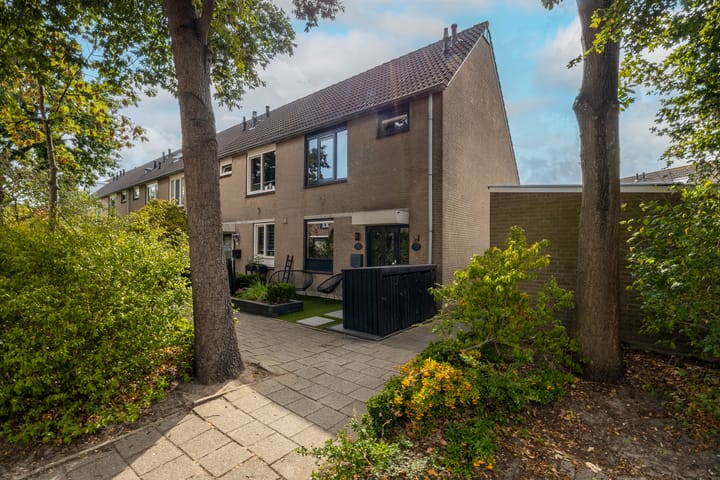 H. Roland Holstweg 35 in 's-Gravenzande
