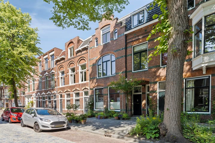 H.W. Mesdagstraat 31a in Groningen