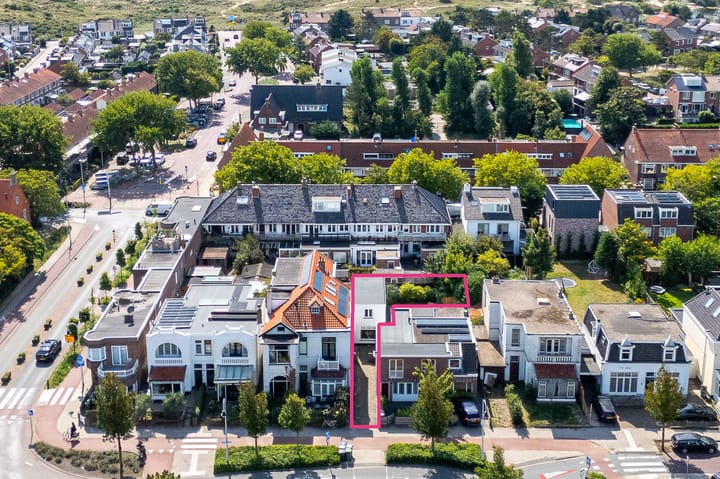 Haarlemmerstraat 88b in Zandvoort photo