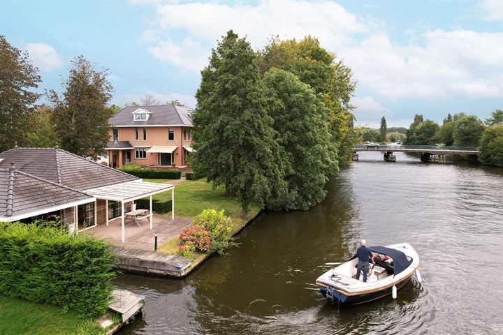 Haarlemmertrekvaart 31 in Oegstgeest