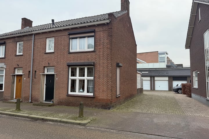 Haarstraat 8 in Ammerzoden