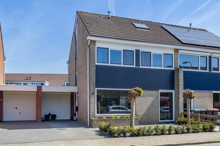 Hackfort 6 in Almelo Foto