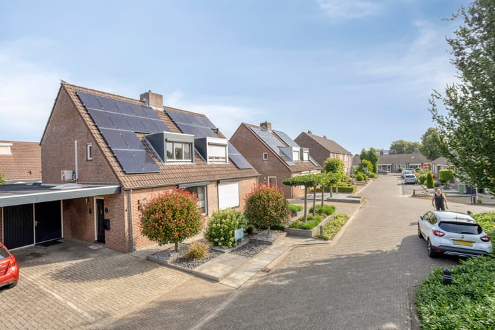 Hageldor 17 in Nederweert