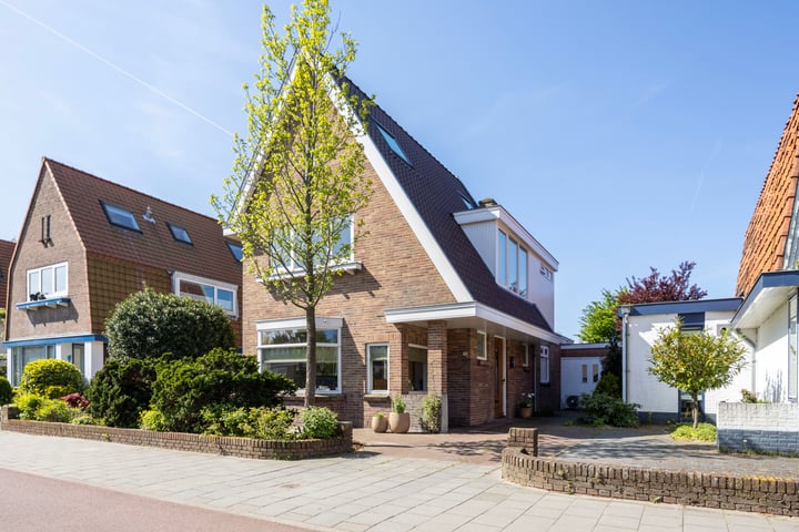 Hagelingerweg 297 in Santpoort-Noord