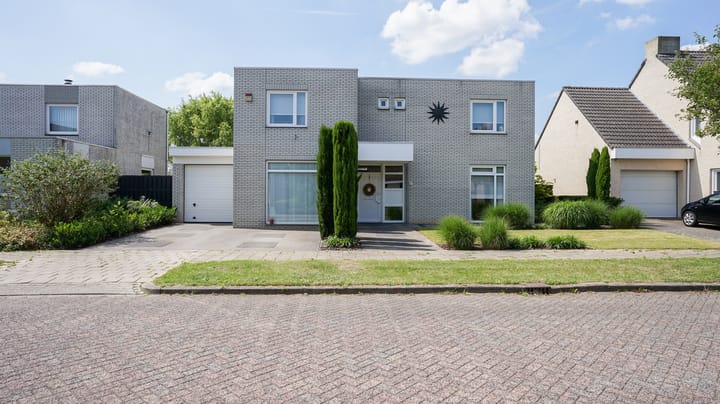Halewijnstraat 16 in Geleen