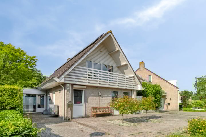 Photo of property Halfrad 2, Kaatsheuvel