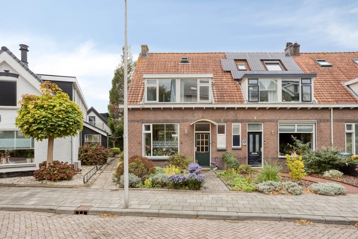 Halfweg 12 in Hendrik-Ido-Ambacht