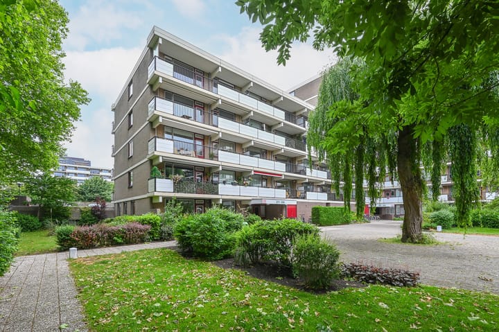 Hammarskjöldlaan 211 in Rijswijk