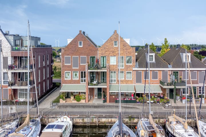 Handelskade 23 in Oude-Tonge