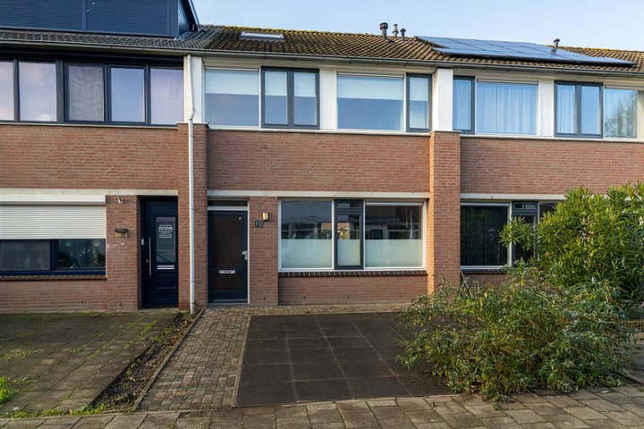 Photo of property Händelstraat 10, Waalwijk