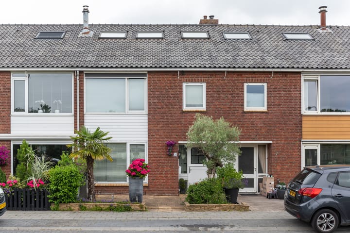 Händelstraat 5 in Aalsmeer foto