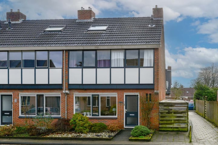 Photo of property Hanebalken 7, Drachten