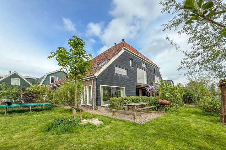Hanenpad 24 in Zaandam foto