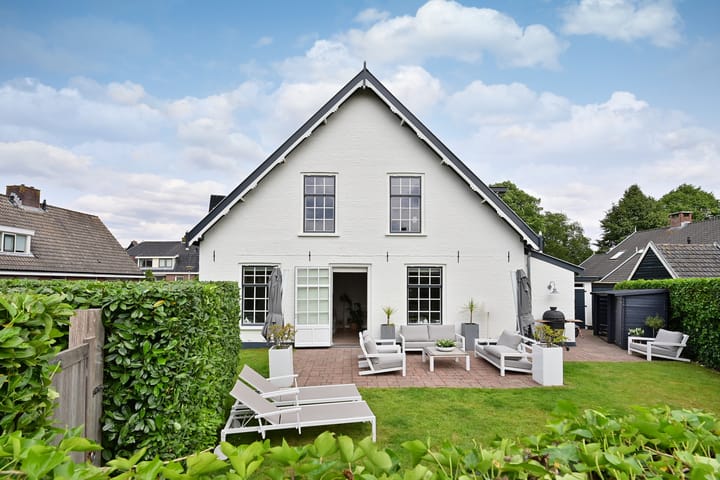 Hangenweg 6 in Huizen