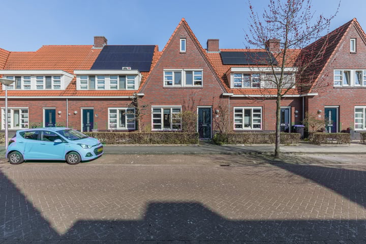 Photo of property Hans Vredeman de Vriesstraat 13, Eindhoven