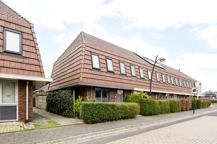 Photo of property Hanzeboulevard 57, Hooglanderveen