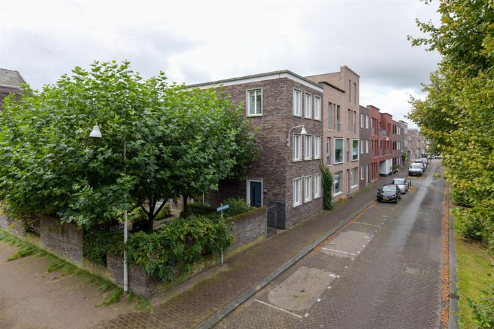 Harderwijkkade 12 in Amersfoort