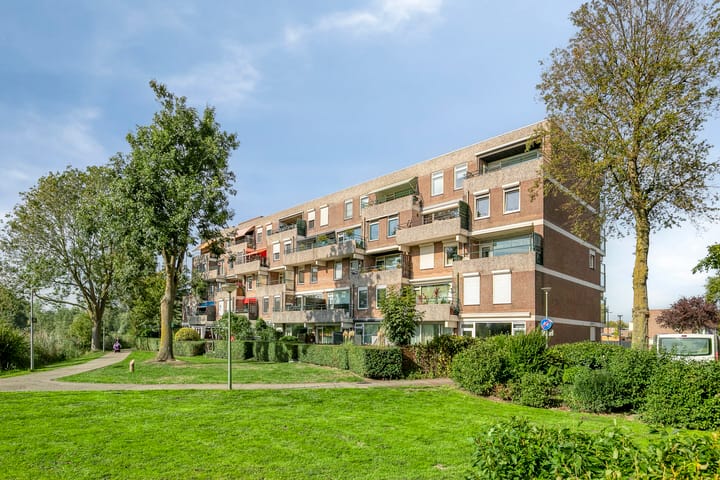 Photo of property Haringvlietstraat 191, Dordrecht