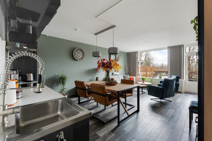 Photo of property Haringvlietstraat 27, Dordrecht