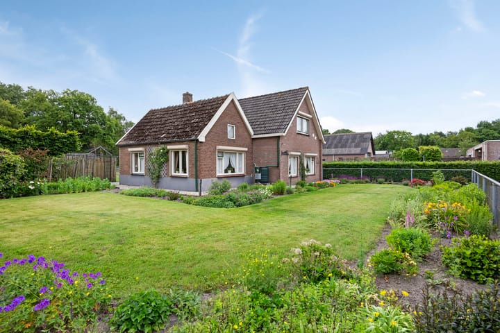 Harm Aartsweg 19 in 't Loo Oldebroek
