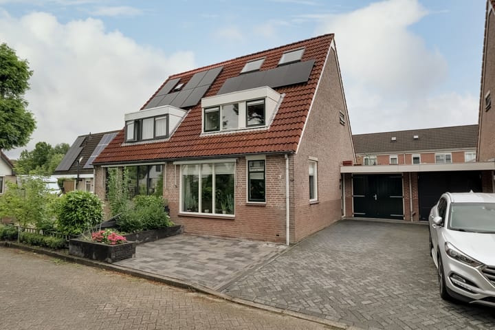 Harn 27 in Midwoud