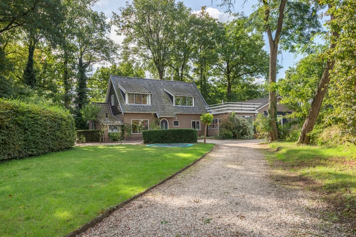 Photo of property Harremaatweg 36, Voorthuizen