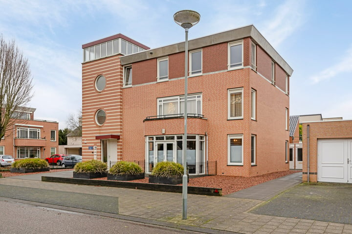 Harrie Carisstraat 6 in Nederweert