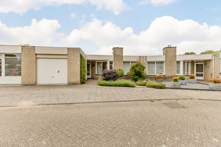Harrie van Vlerkenstraat 27 in Geldrop