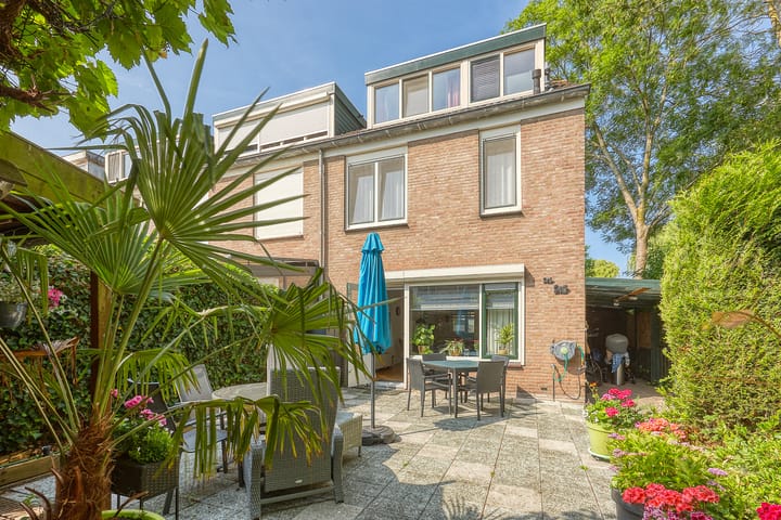 Harry Mulischstraat 16 in Leiderdorp