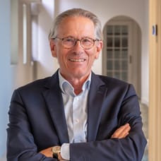 Foto von Harry van Loon MRICS RT RMT