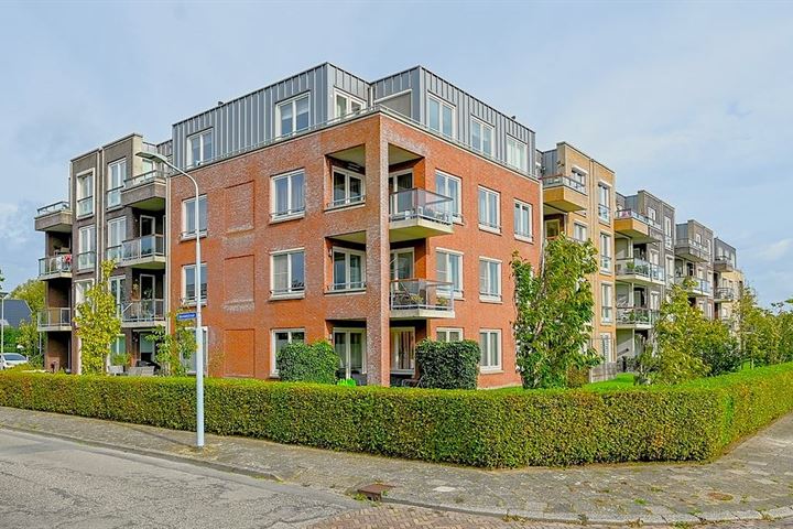 Hartingstraat 22 in Nieuw-Vennep