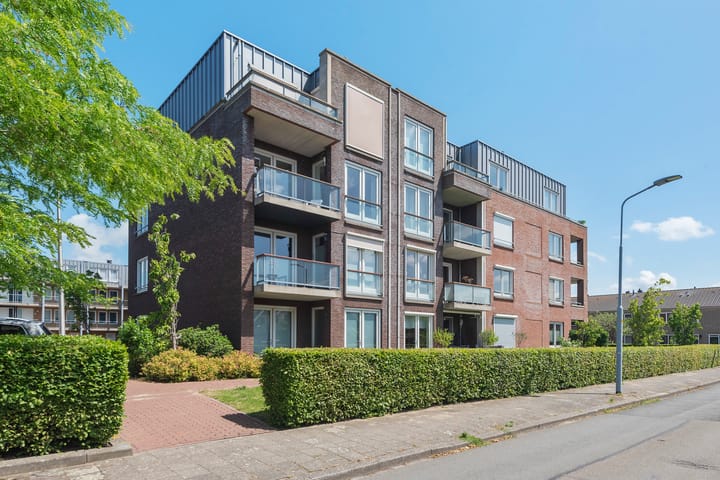 Hartingstraat 32 in Nieuw-Vennep