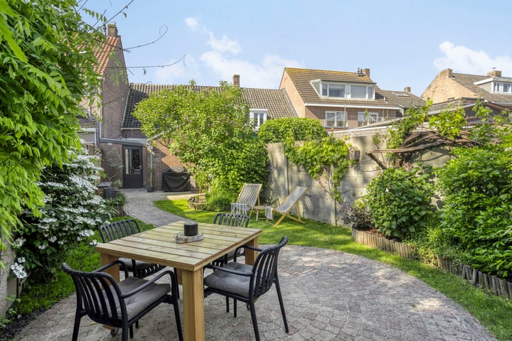 Hasseltstraat 102 in Tilburg