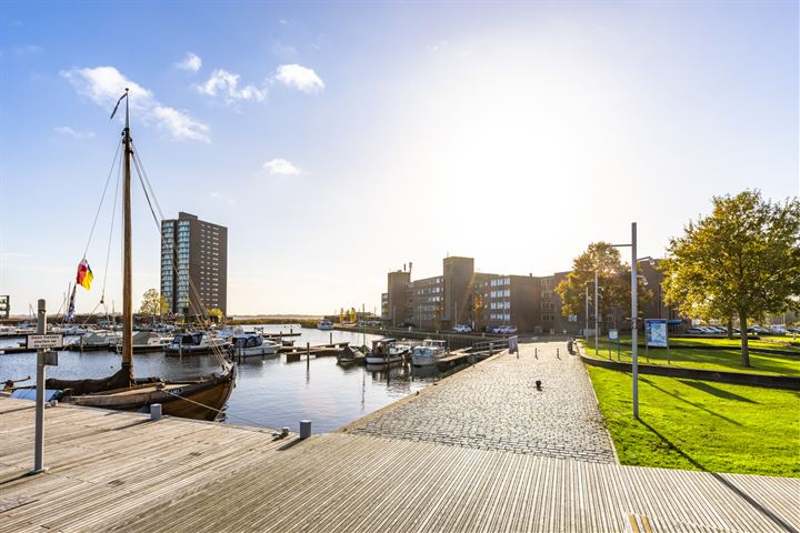 Havenhoofd 64 in Almere