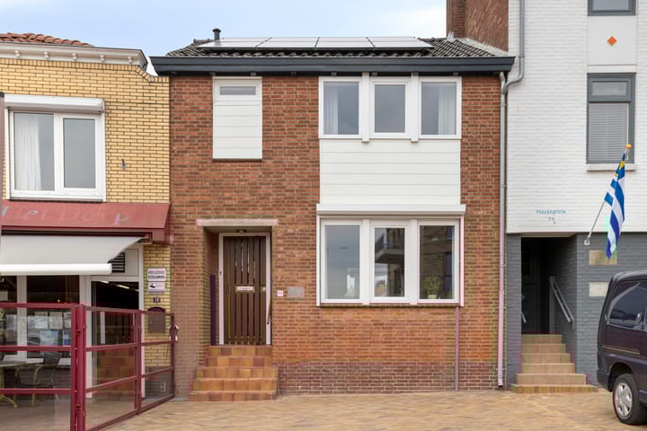 Photo of property Havenplein 17, Sint-Annaland