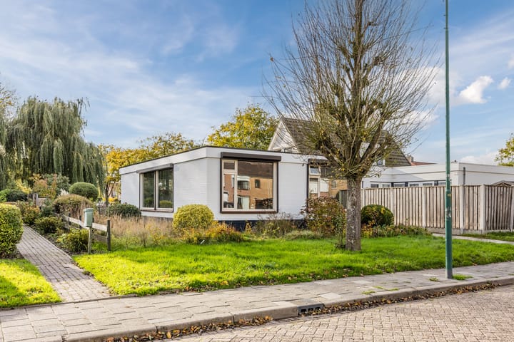 Hazebrouckstraat 18 in Fijnaart foto